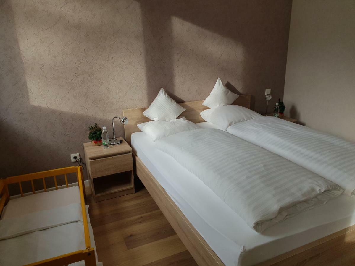 Meubles Du 25 N2 F2 Rdc Apartment Niederbronn-les-Bains Exterior foto